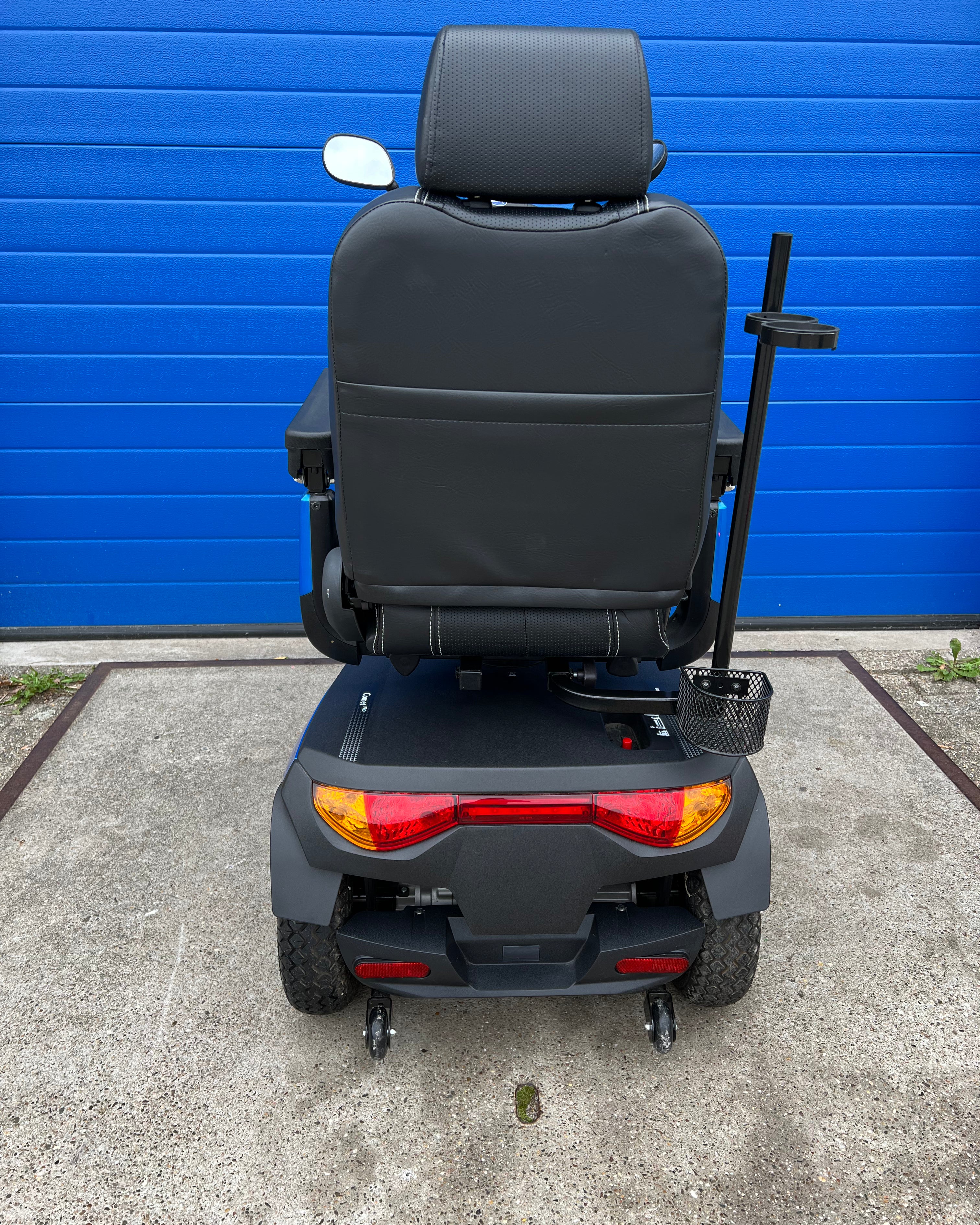 Scootmobiel Invacare Comet Pro 1 KM!!!! - TotaalThuisZorg