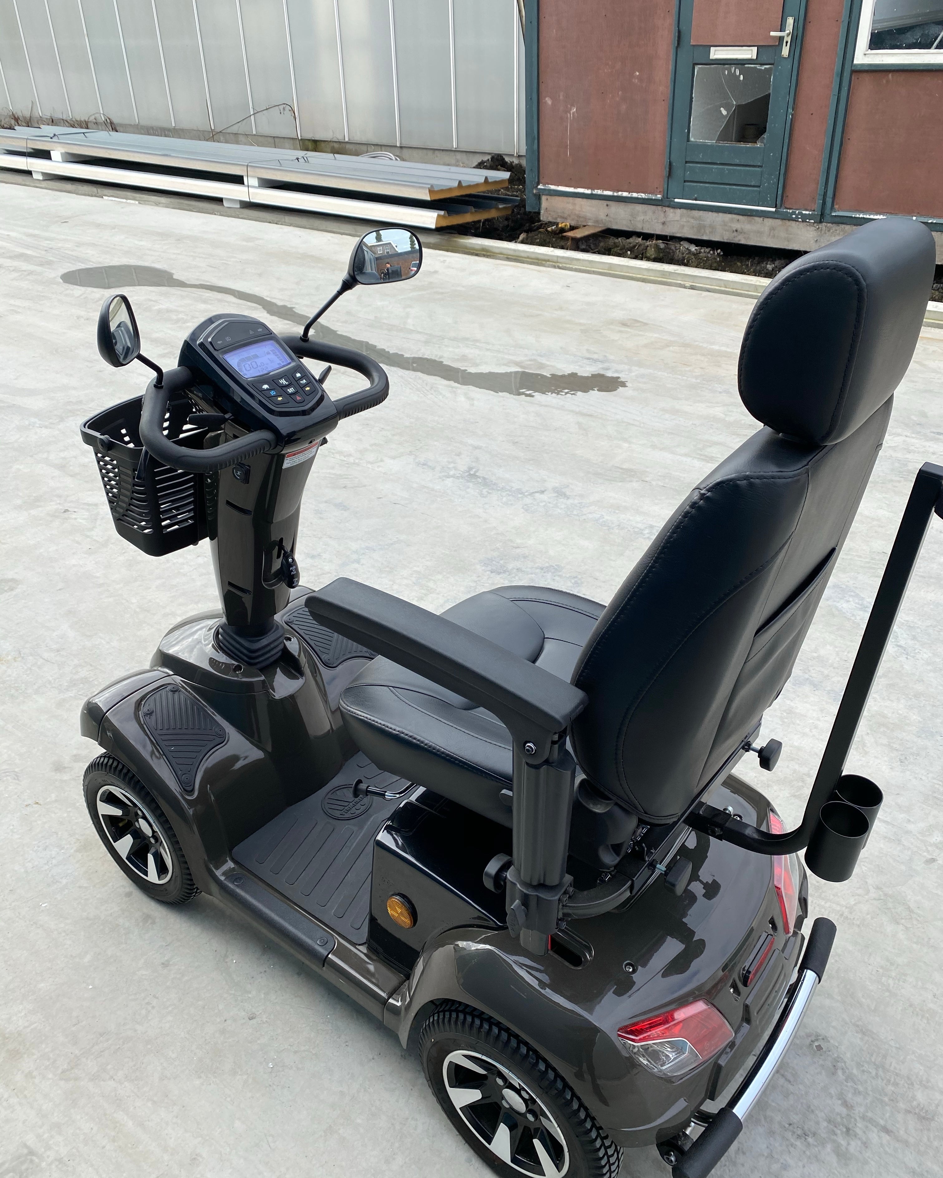 Scootmobiel Vermeiren Carpo 4 LTD - TotaalThuisZorg