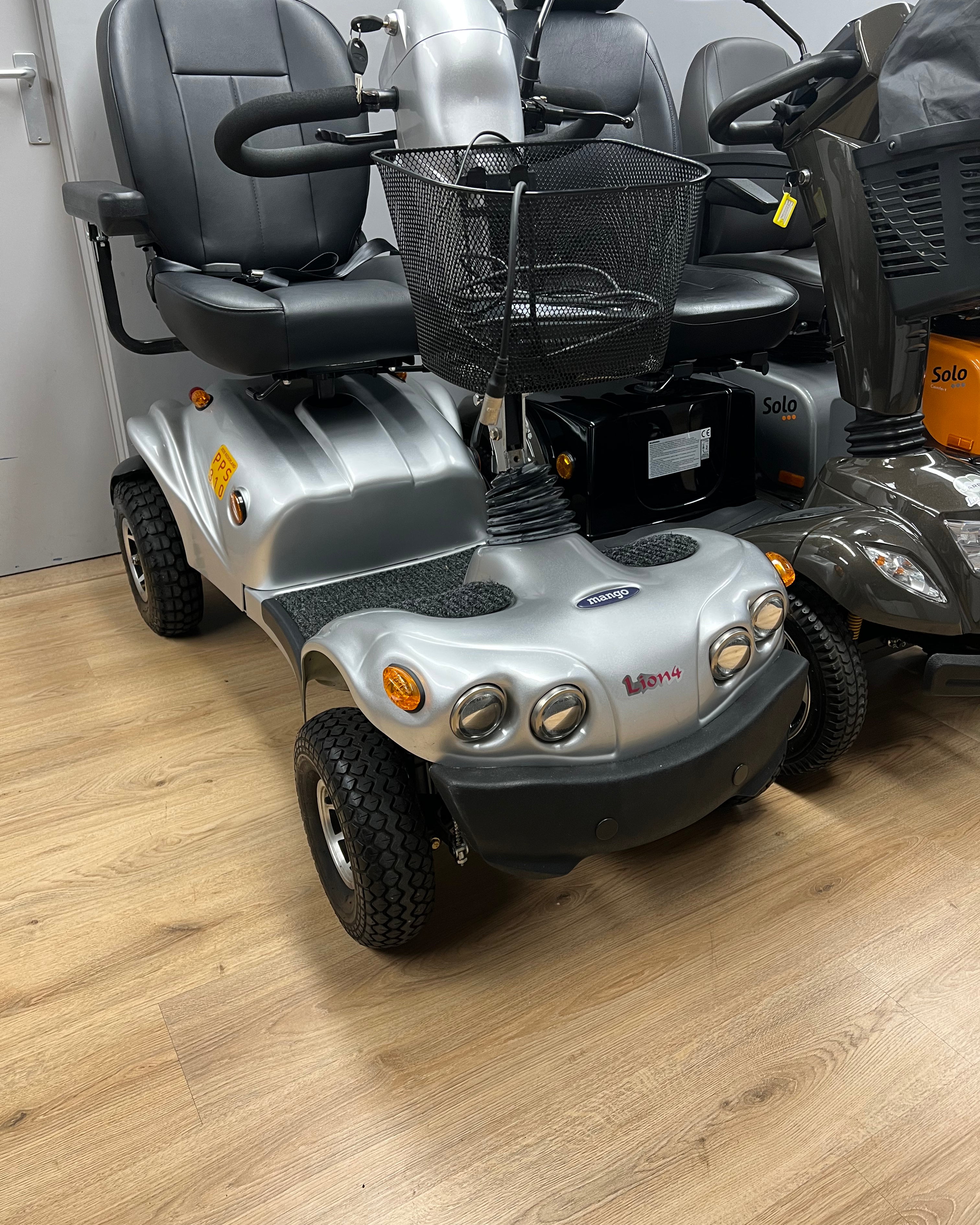 Scootmobiel Mango Lion 4 - TotaalThuisZorg